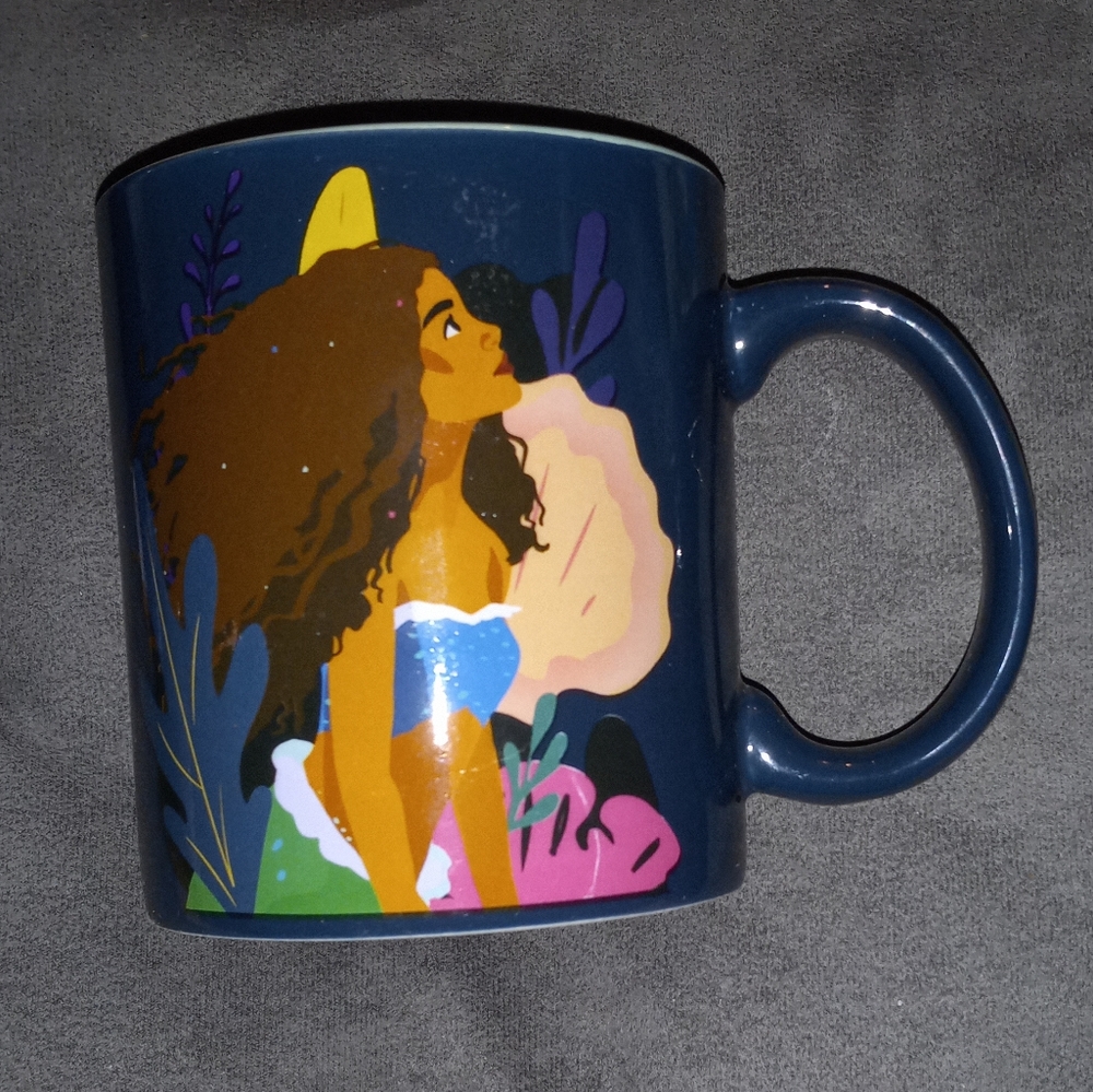 NEW Movie ✨ NWOT Little Mermaid Mug✨🧜‍♀️🐠🦀
